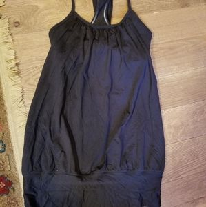 Size 4 lululemon tank